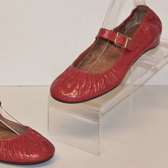 Chie Mihara Red Patent Mary Jane Ballet Flat - Picture 1 of 7